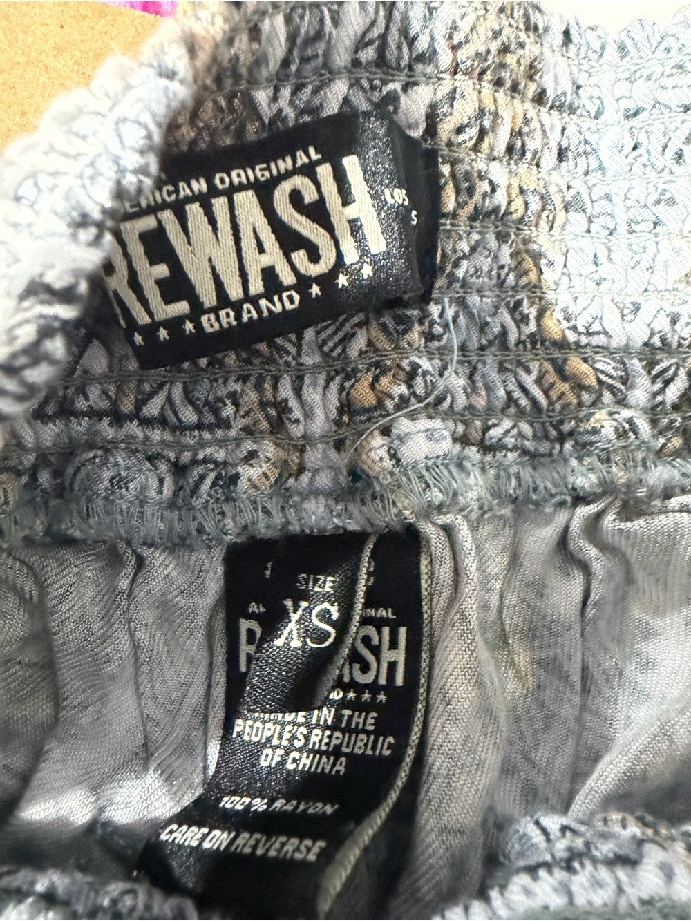 Old Navy Girls Gray Tank & Patterned Drawstring Pants Set - Picture 7 of 7